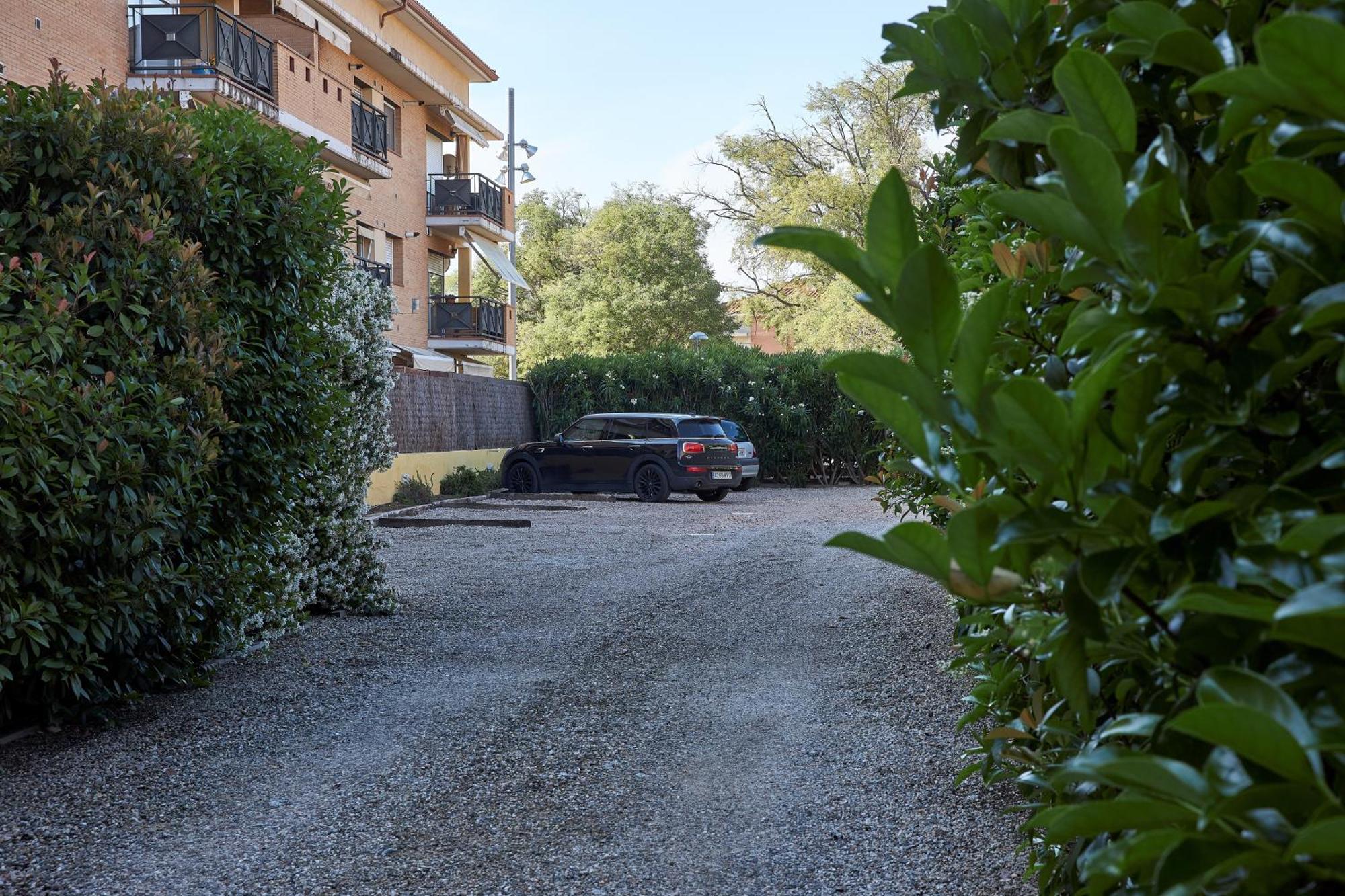 Mas Can Calet Aparthotel Les Franqueses del Valles ภายนอก รูปภาพ
