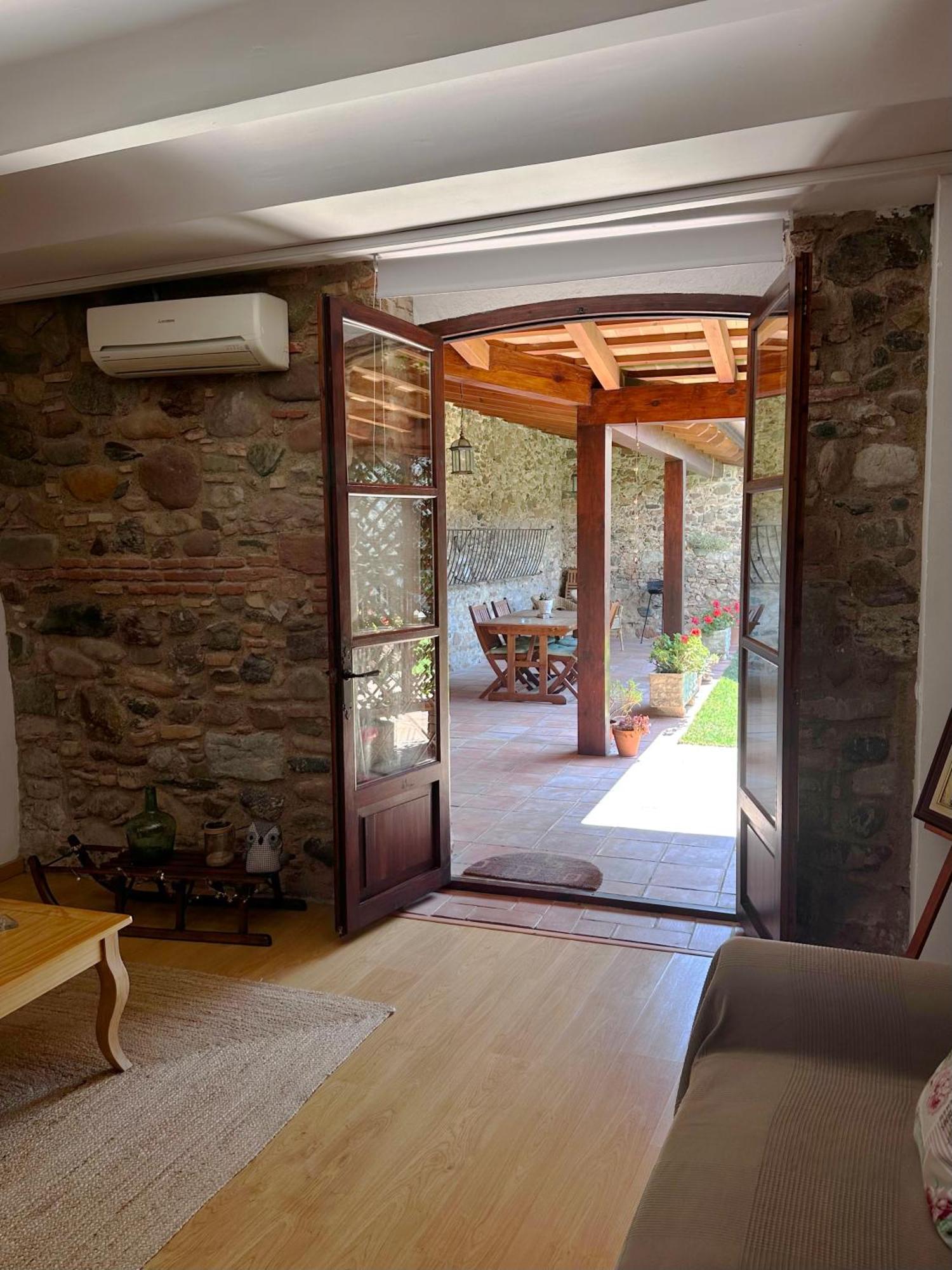 Mas Can Calet Aparthotel Les Franqueses del Valles ภายนอก รูปภาพ