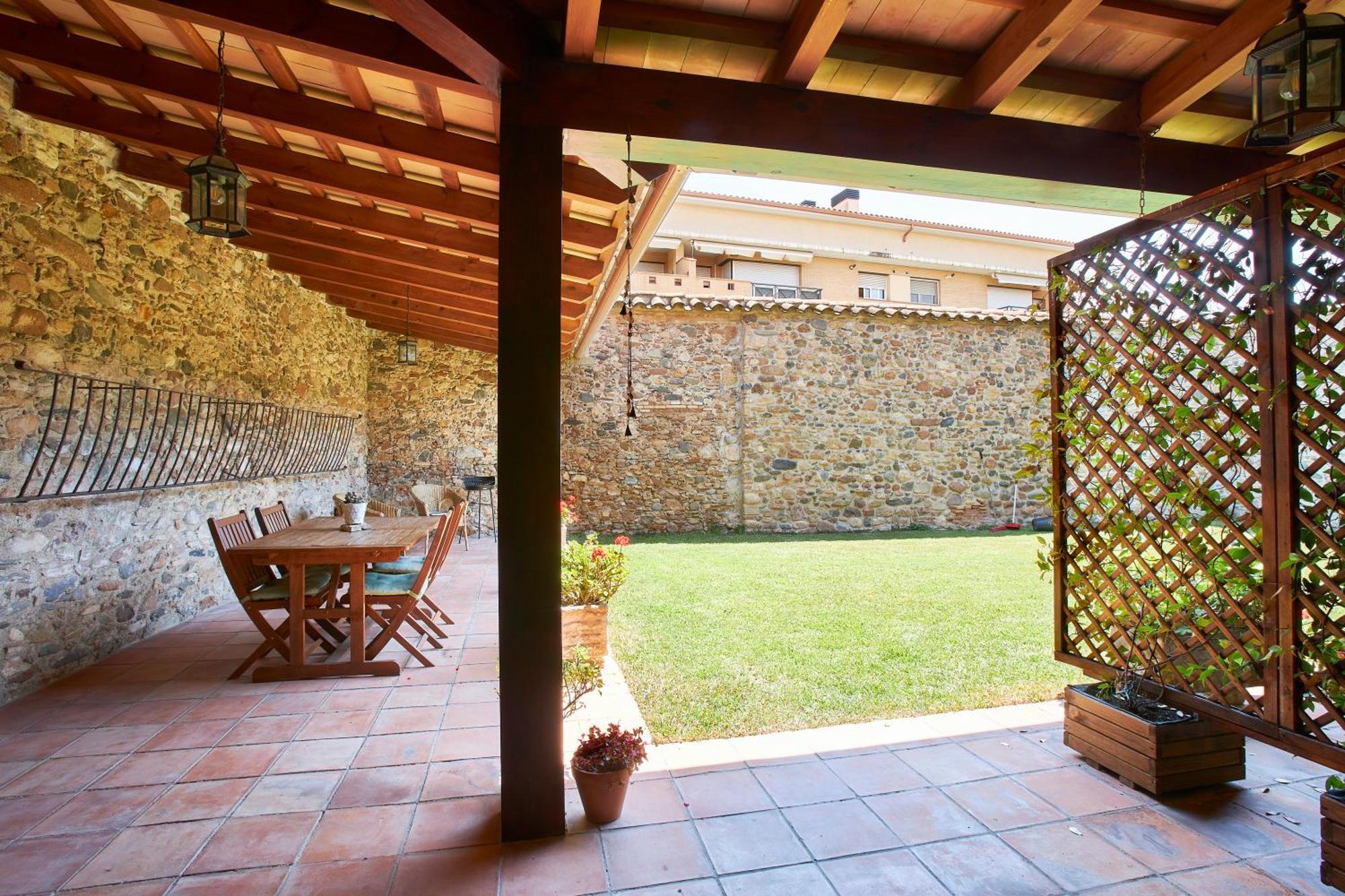 Mas Can Calet Aparthotel Les Franqueses del Valles ภายนอก รูปภาพ