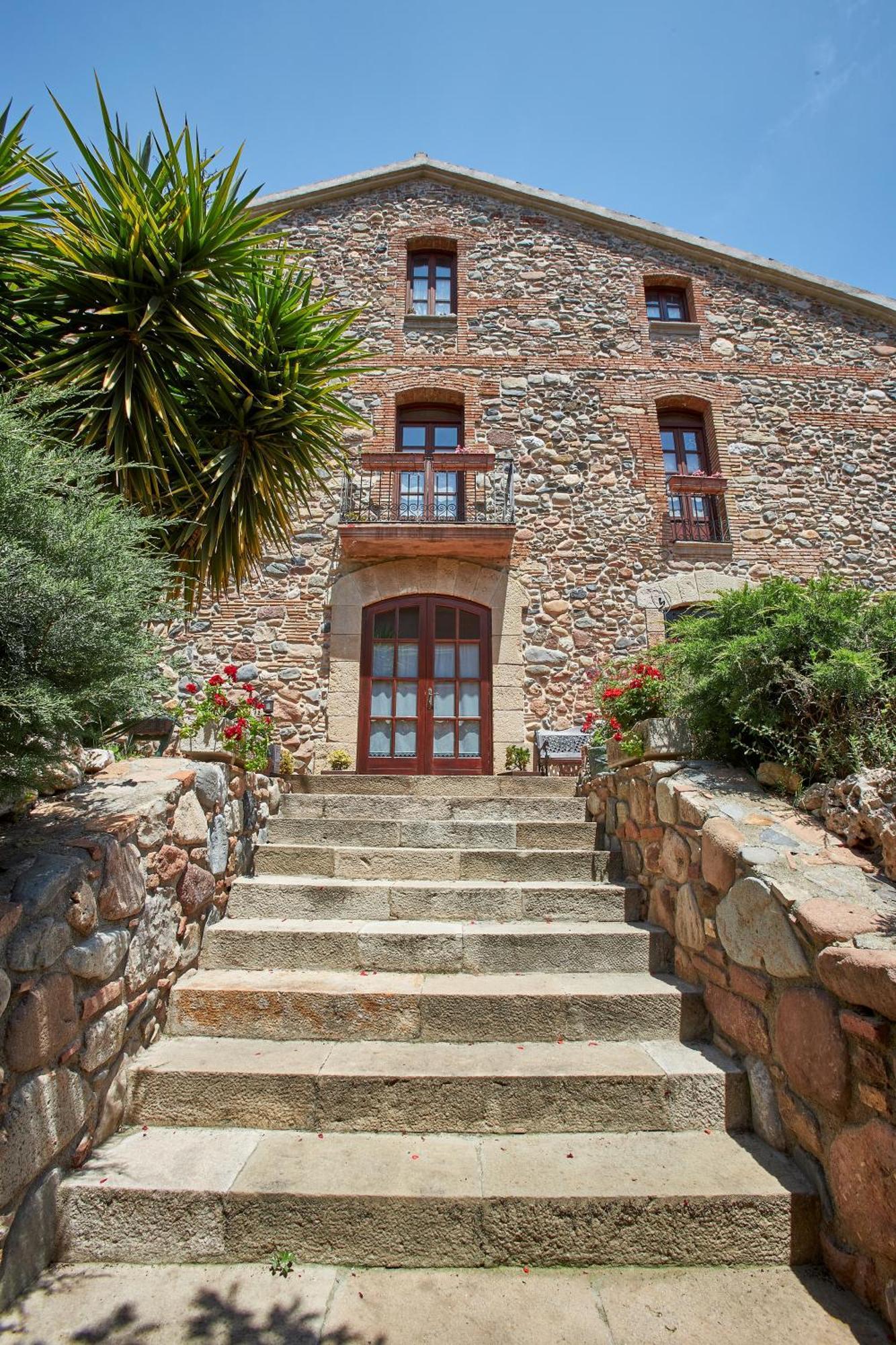 Mas Can Calet Aparthotel Les Franqueses del Valles ภายนอก รูปภาพ