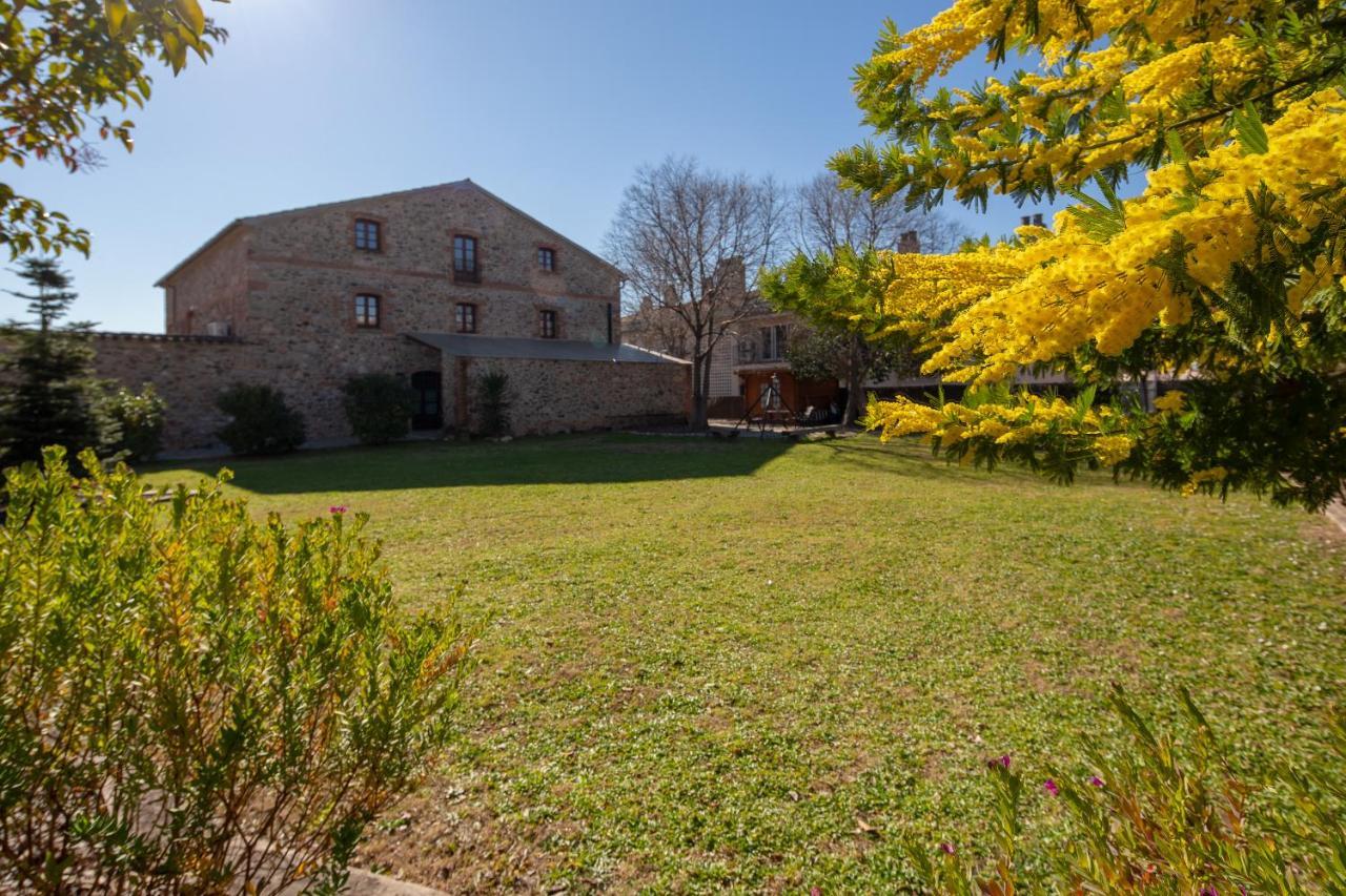 Mas Can Calet Aparthotel Les Franqueses del Valles ภายนอก รูปภาพ